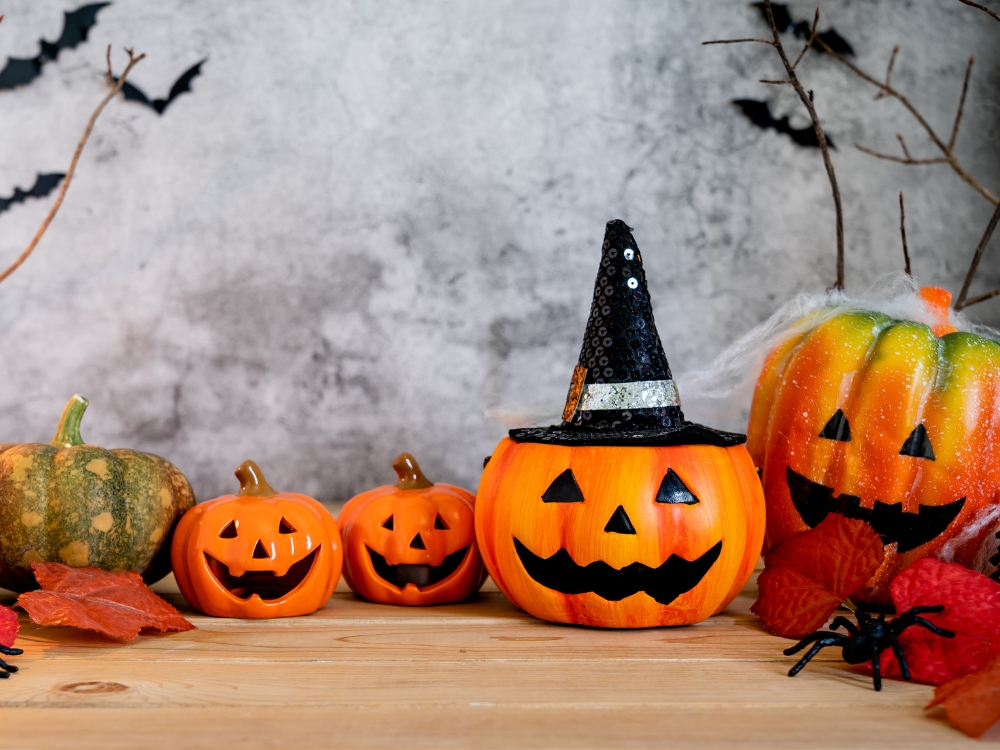 how to enjoy halloween and keep your kids healthy and safe